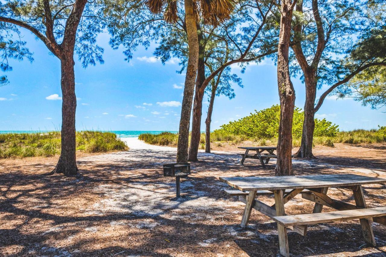 Bungalow E Bradenton Beach Exteriör bild